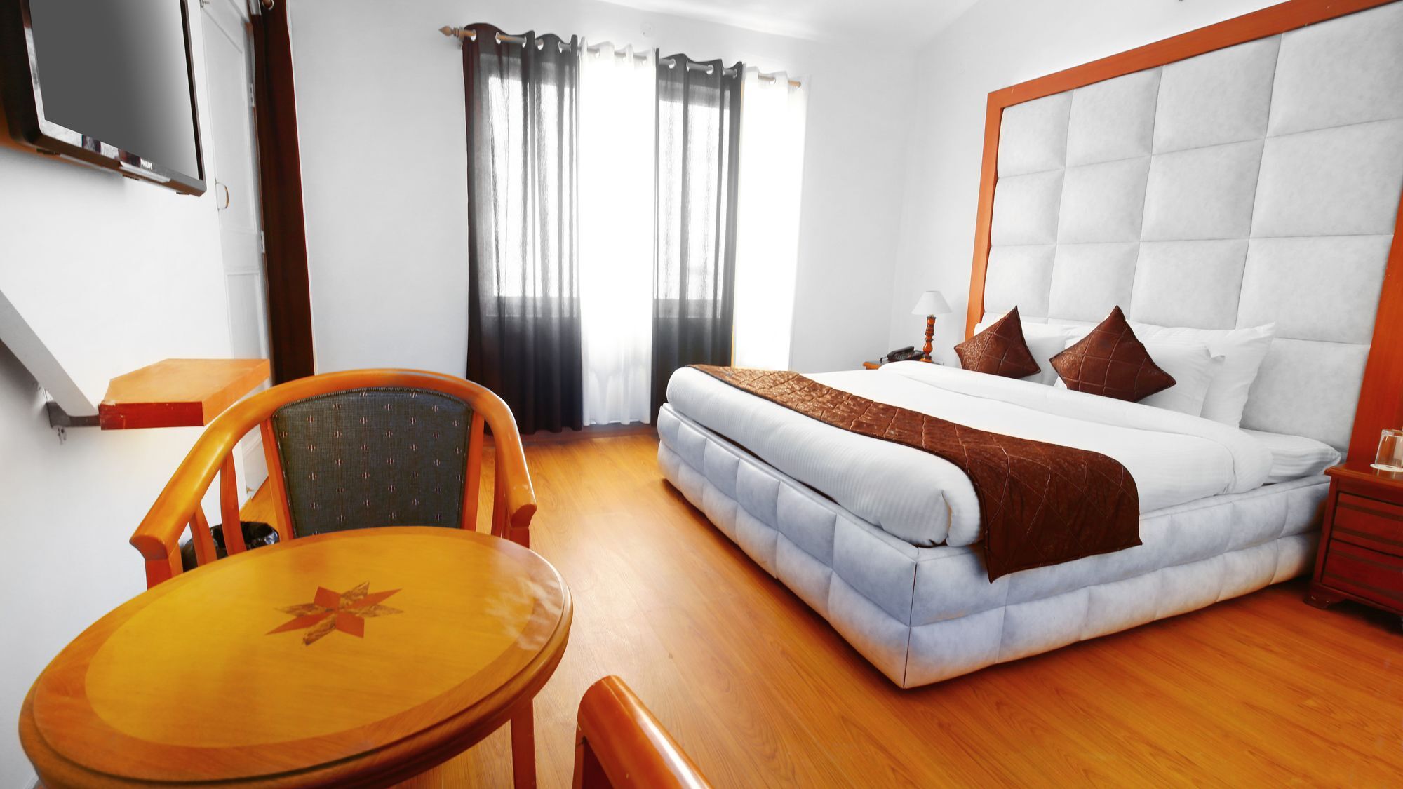 נייניטל The Swiss Village Resort מראה חיצוני תמונה