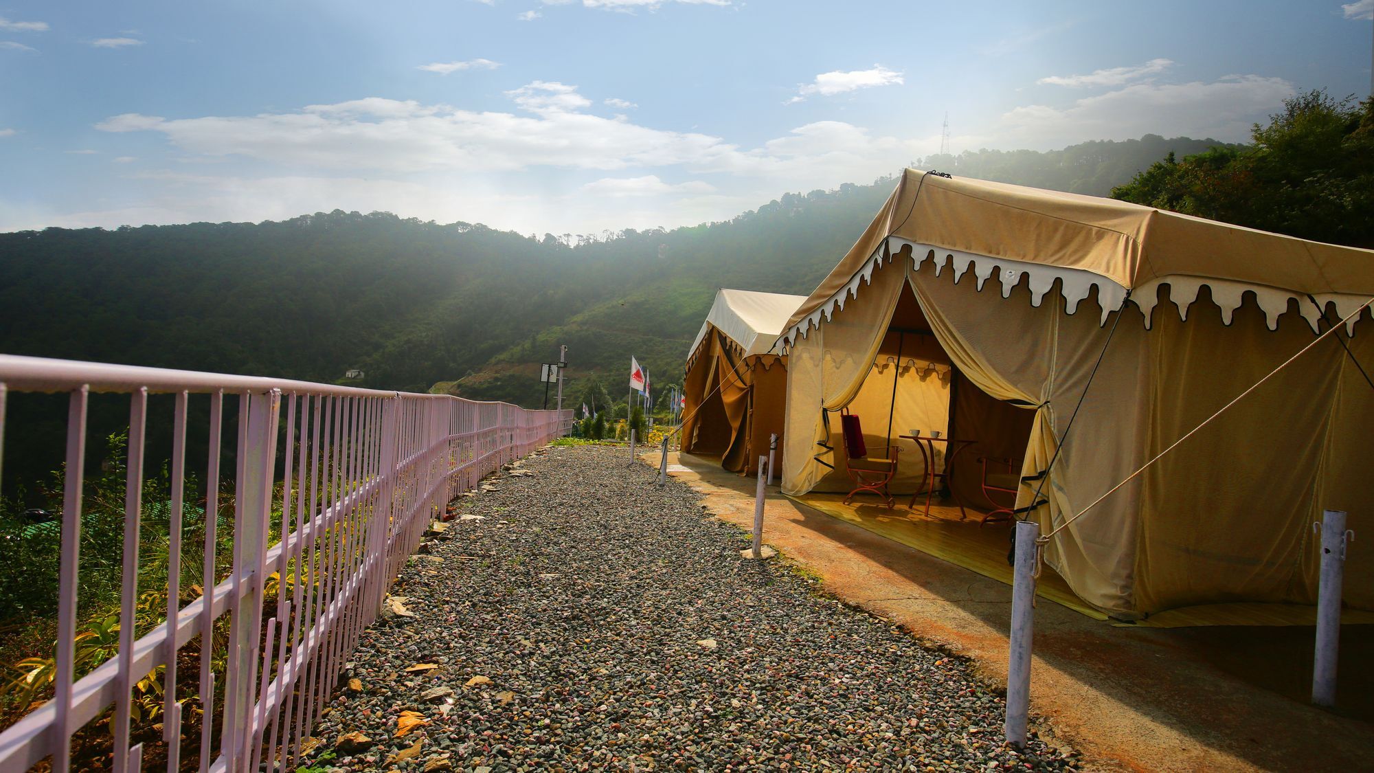 נייניטל The Swiss Village Resort מראה חיצוני תמונה