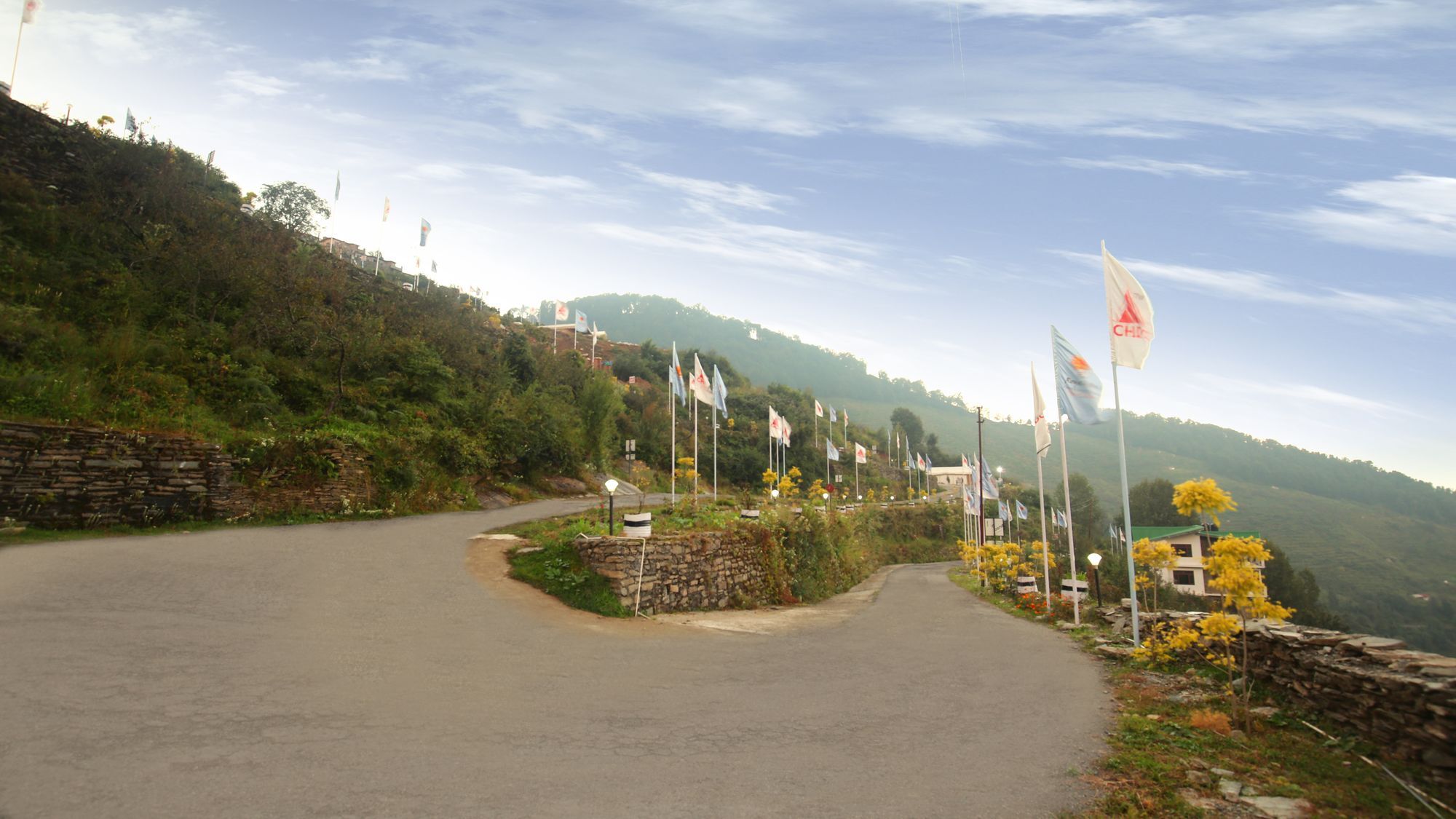 נייניטל The Swiss Village Resort מראה חיצוני תמונה