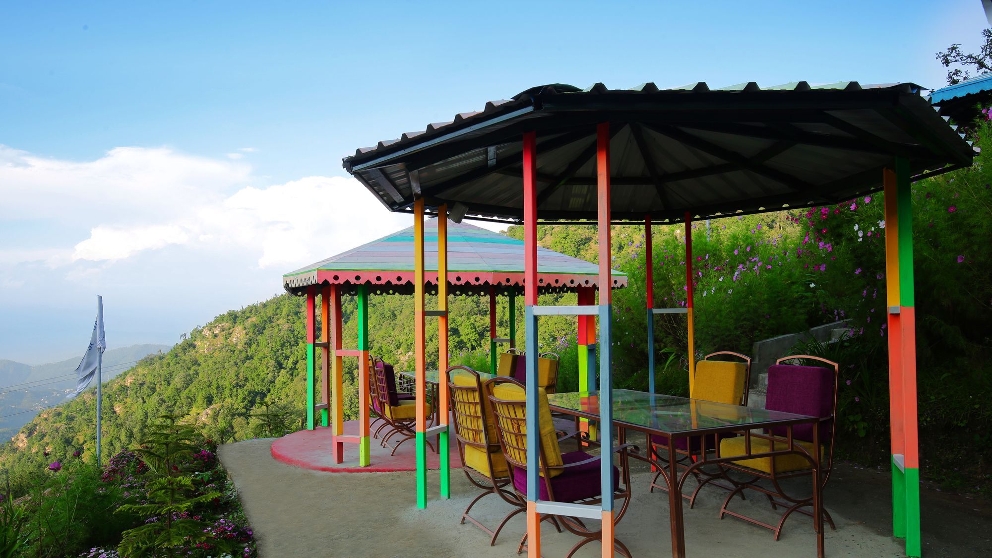 נייניטל The Swiss Village Resort מראה חיצוני תמונה